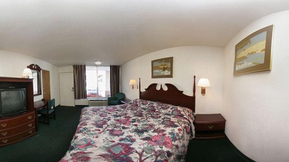 Мотель Super 8 By Wyndham Oklahoma Fairgrounds Екстер'єр фото