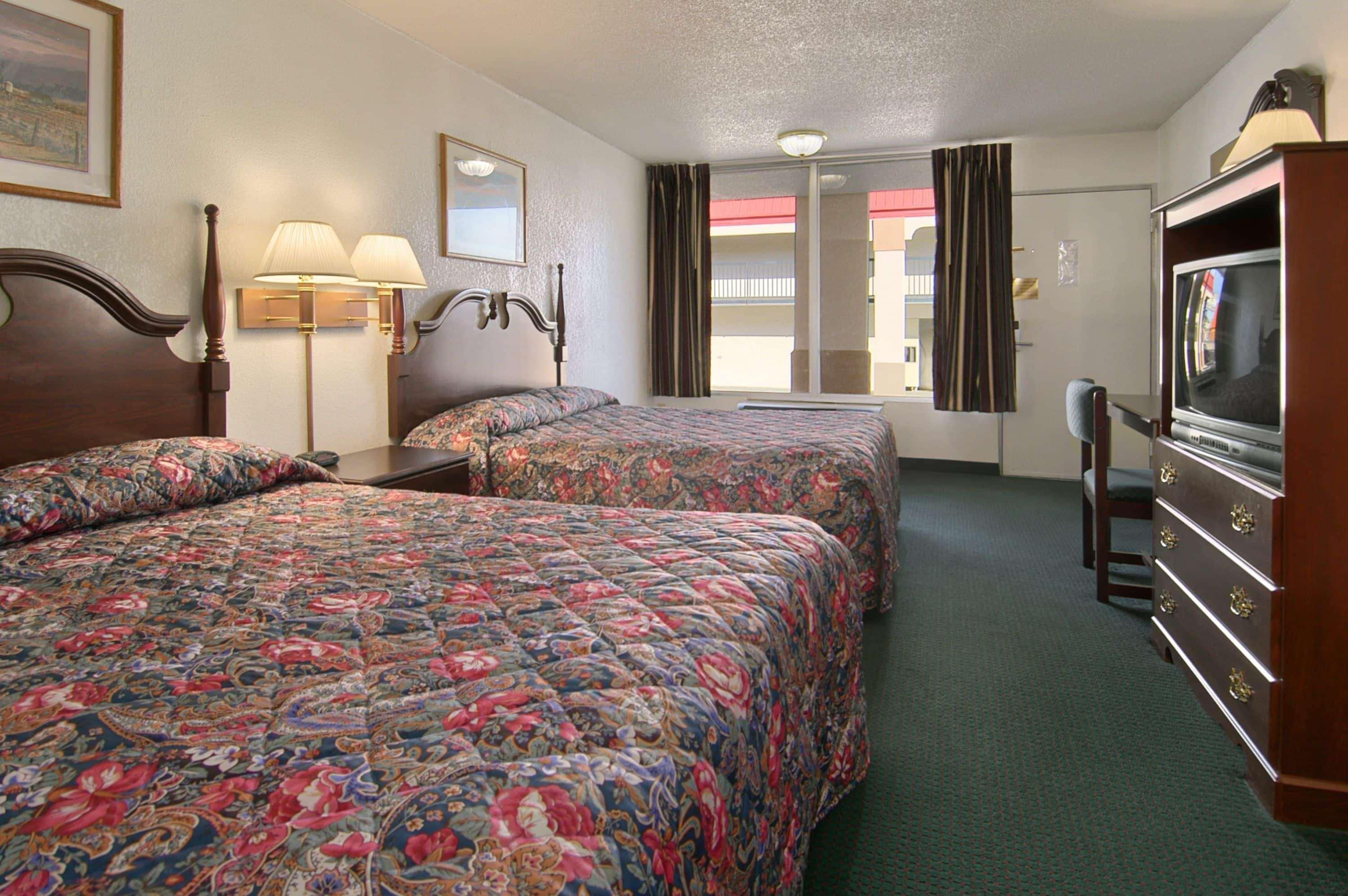 Мотель Super 8 By Wyndham Oklahoma Fairgrounds Екстер'єр фото