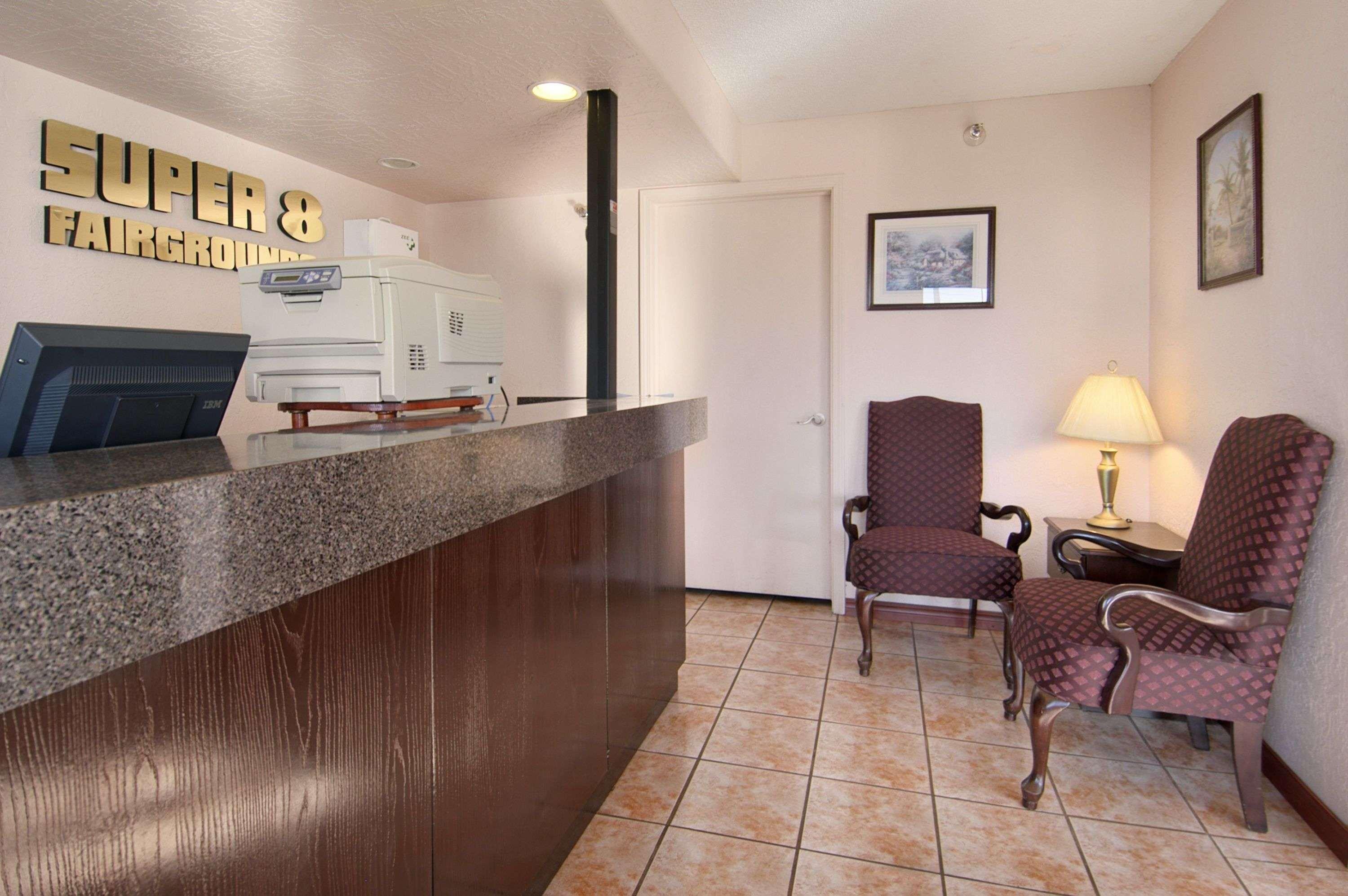 Мотель Super 8 By Wyndham Oklahoma Fairgrounds Інтер'єр фото