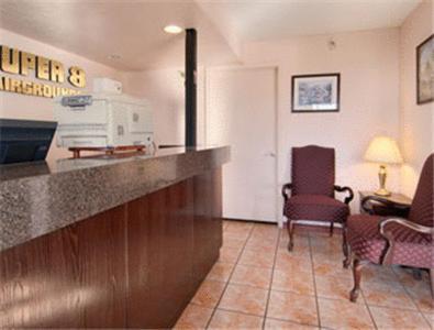 Мотель Super 8 By Wyndham Oklahoma Fairgrounds Екстер'єр фото
